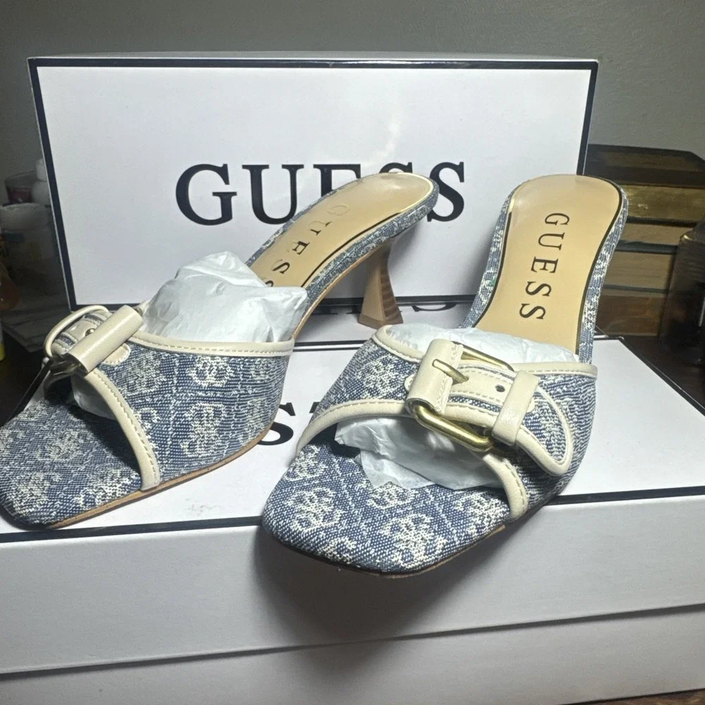 Women's GUESS Dista Buckle Kitten Heel Dress Sandals‎ Medium Blue Sz6